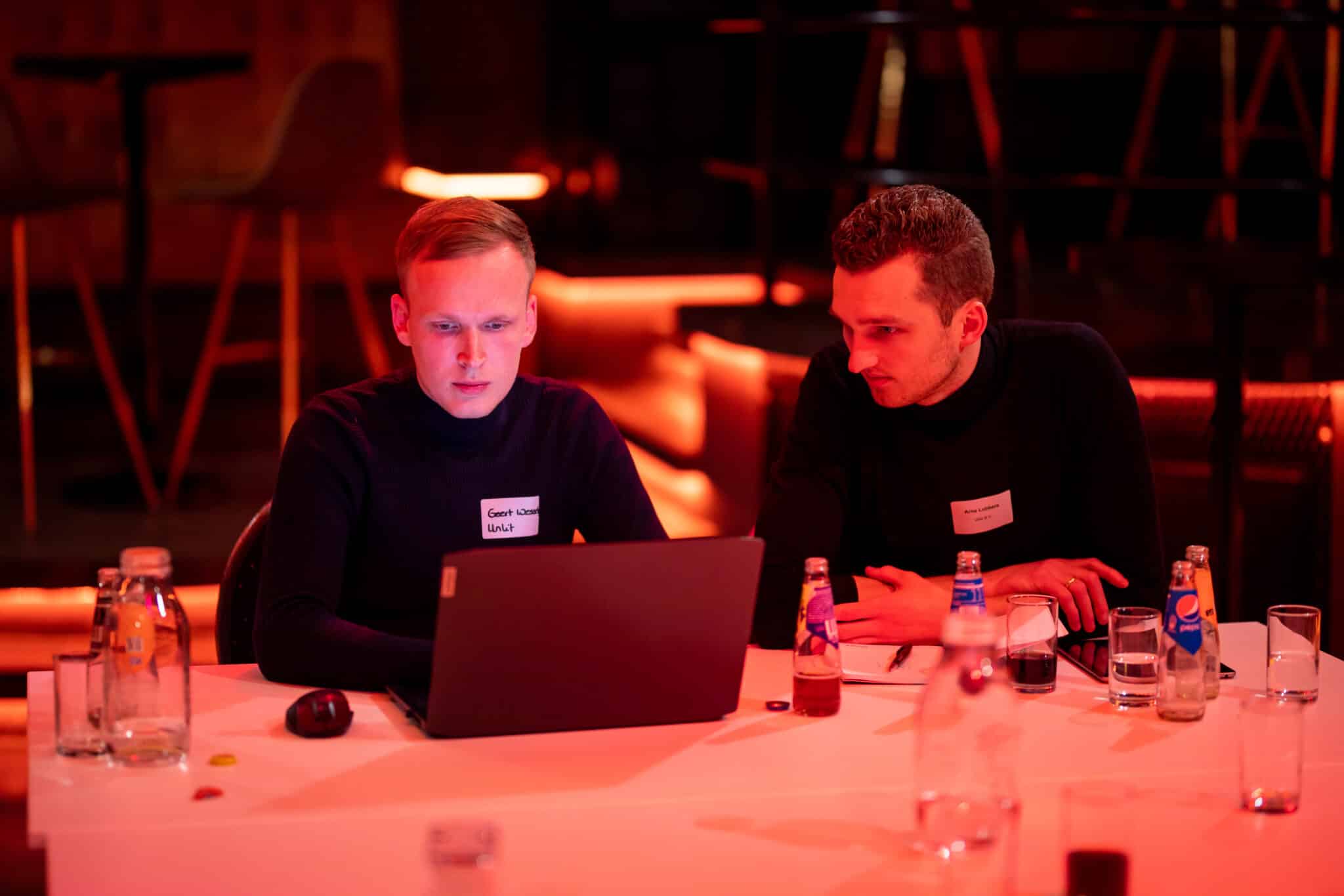 geert wessels en arne lubbers van unlit studio bij noveit challenge day geven trainingen bij cibap next